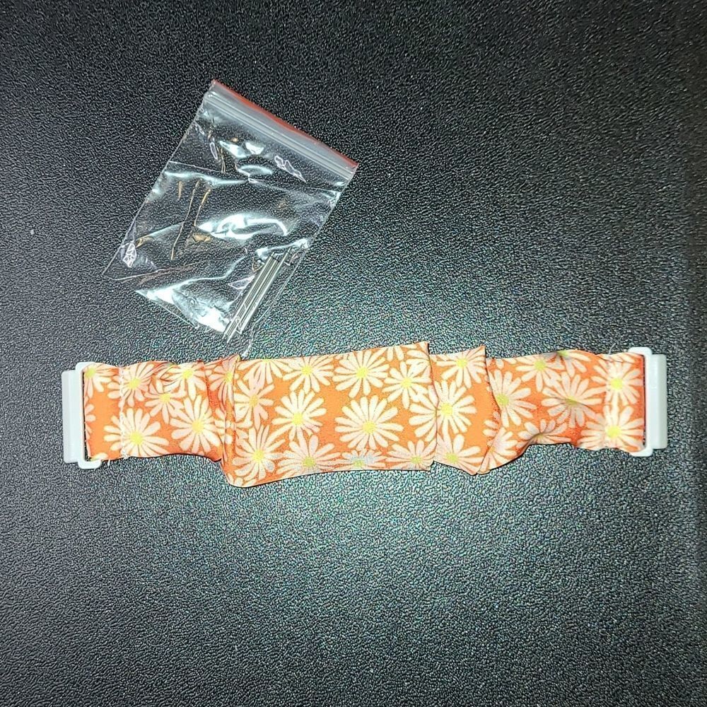 Fitbit Watch Band - 🌼 Flower 🌼